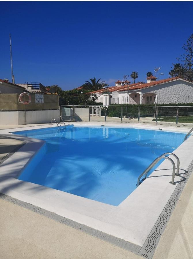 Yumbo Room Maspalomas  Luaran gambar